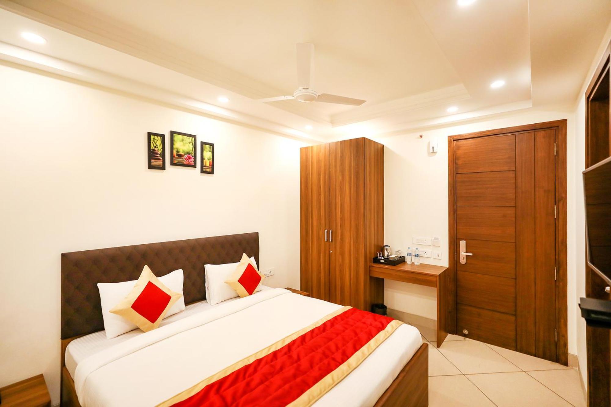 FabHotel La Paz Stay B&B Nuova Delhi Esterno foto